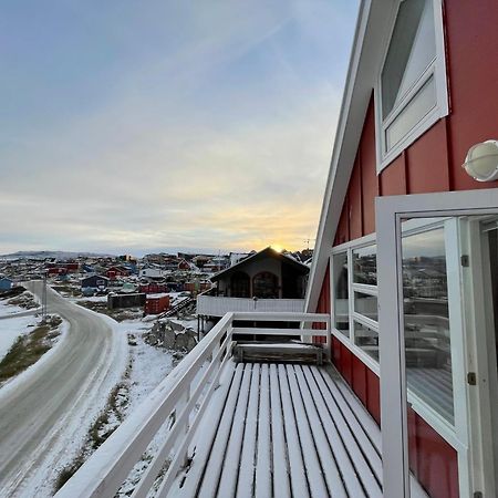 Ilulissat Stay - 4-Bedroom Villa With Sea View And Hot Tub Εξωτερικό φωτογραφία