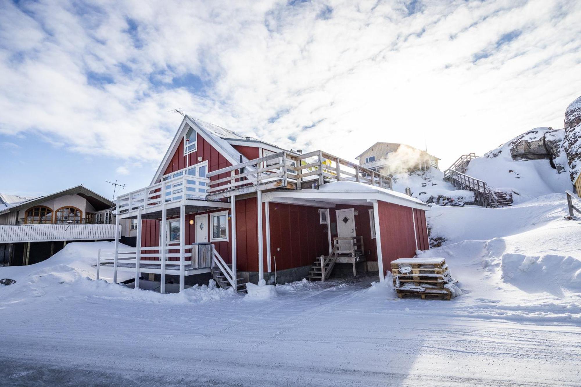 Ilulissat Stay - 4-Bedroom Villa With Sea View And Hot Tub Εξωτερικό φωτογραφία